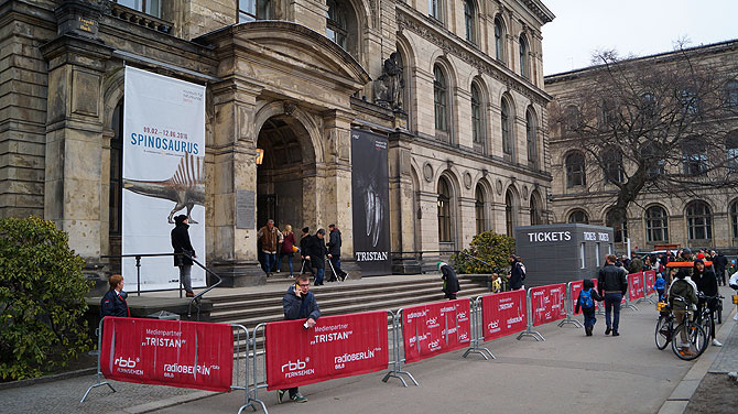 Eingang ins Berliner Naturkundemuseum