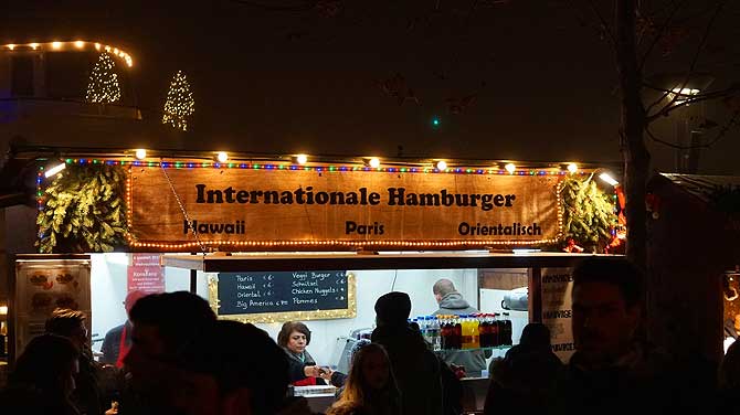 Internationale Weihnachtsmarkt-Spezialitäten