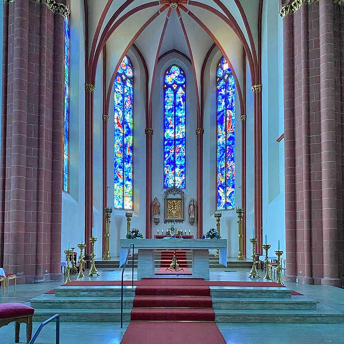 St. Stephan Kirche Mainz Die blauen Fenster von Marc Chagall