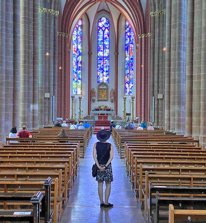 St. Stephan Kirche Mainz Die blauen Fenster von Marc Chagall