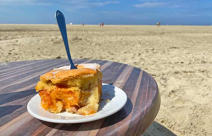 Up Stee Borkum mit Kuchen und Ausblick