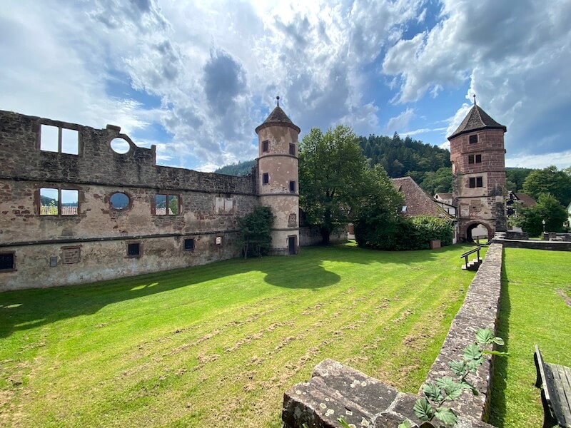 In der Klosterruine Hirsau finden auch Veranstaltungen statt